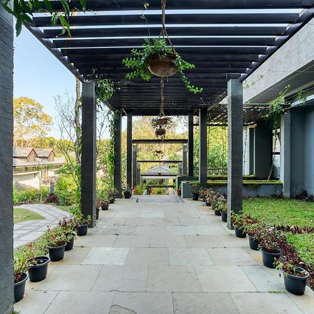 מלון The Mountain Courtyard טקאדי מראה חיצוני תמונה