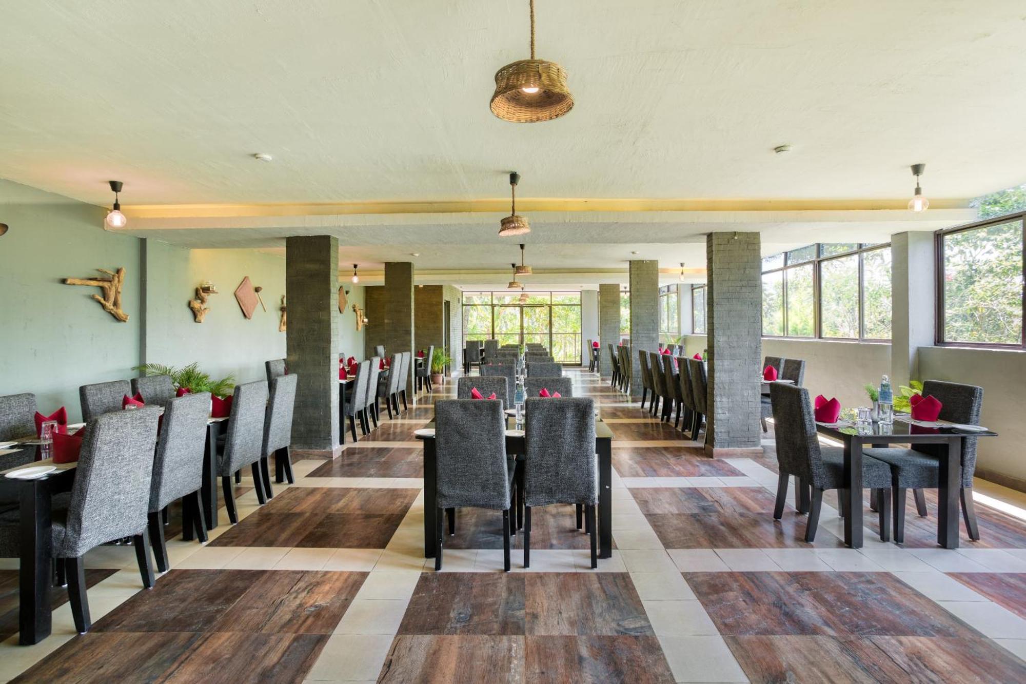 מלון The Mountain Courtyard טקאדי מראה חיצוני תמונה