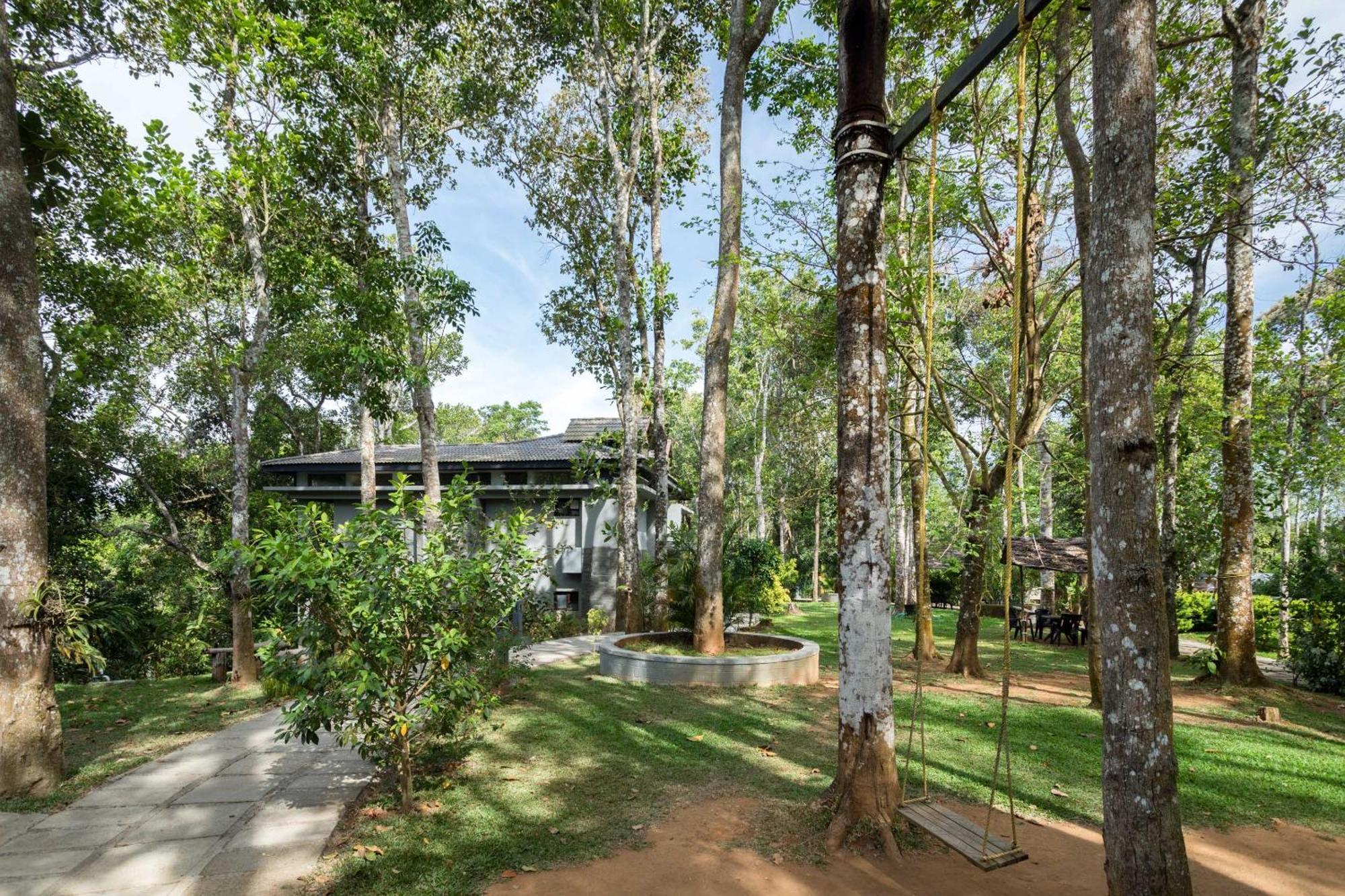 מלון The Mountain Courtyard טקאדי מראה חיצוני תמונה